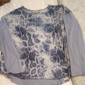 Blue Patterned Women's Top